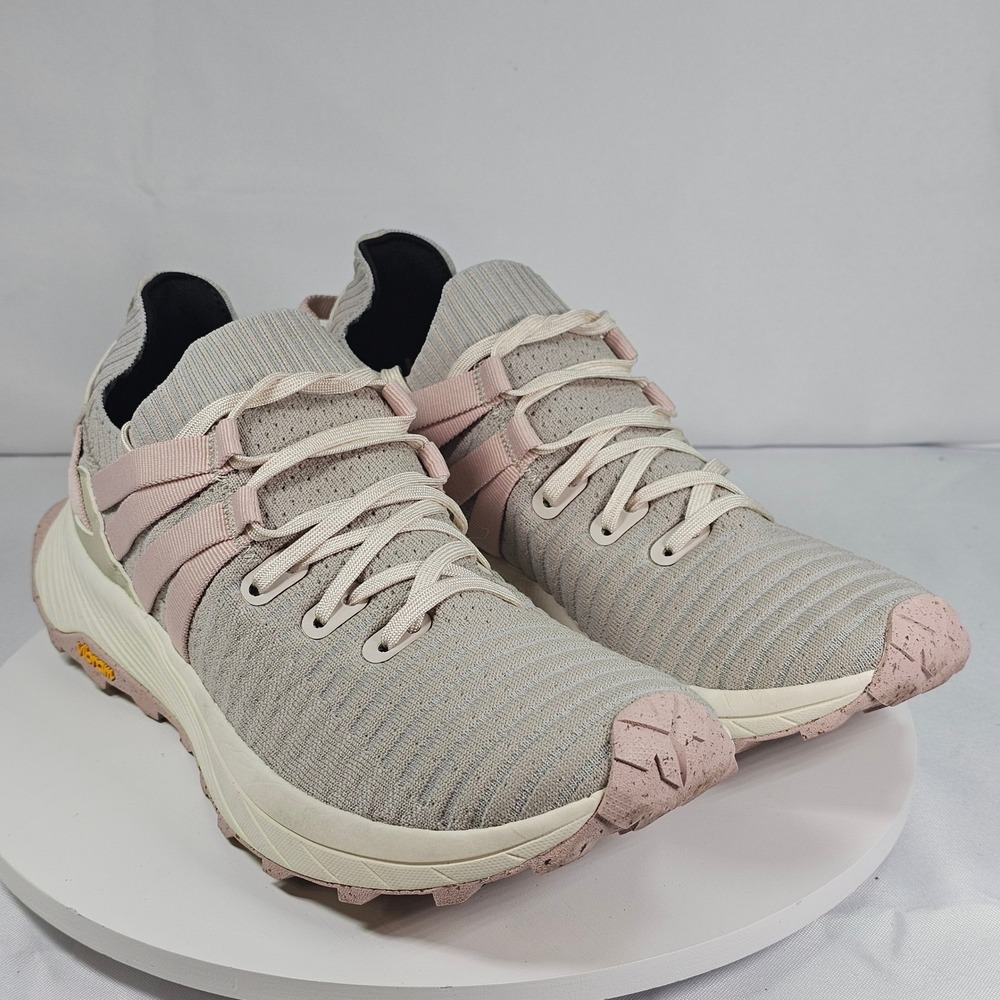 Merrell Women's J067282W Gray Pink Knit Vibram Sole Lace Up Sneakers Size 11 W